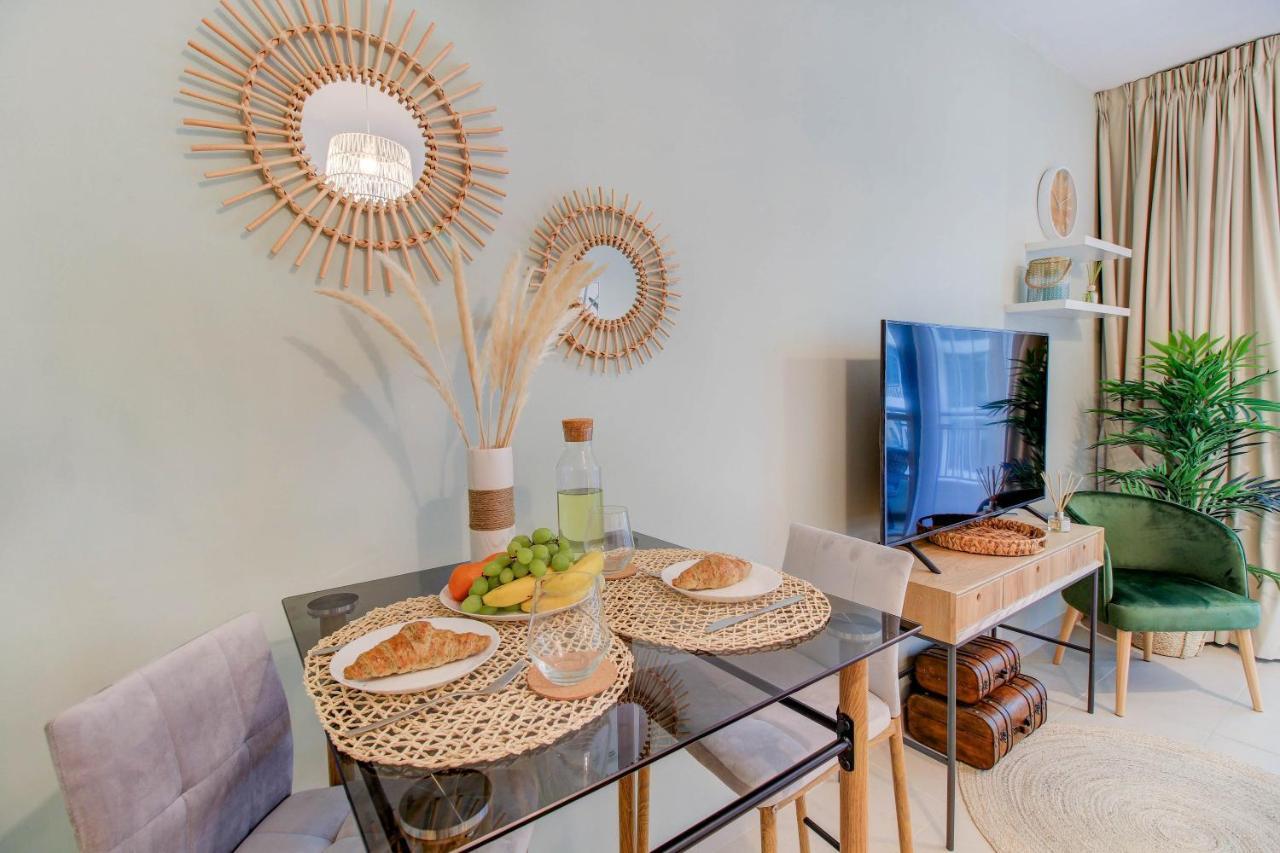 Durrani Homes - Luxurious Studio Near Dubai Mall With Pool View エクステリア 写真