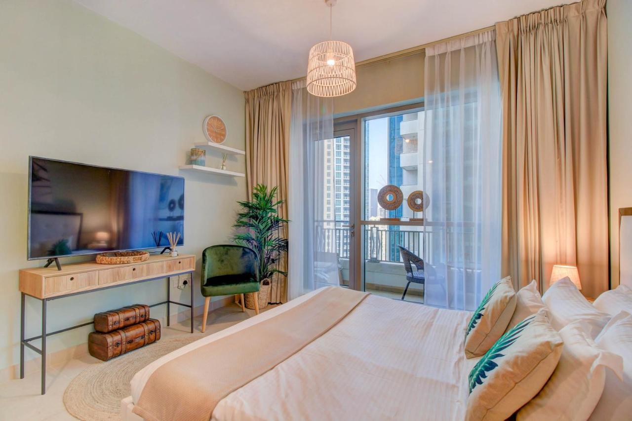 Durrani Homes - Luxurious Studio Near Dubai Mall With Pool View エクステリア 写真